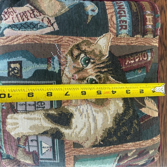 Vintage Cat Tapestry Cushion Cover - Picture 4 of 6